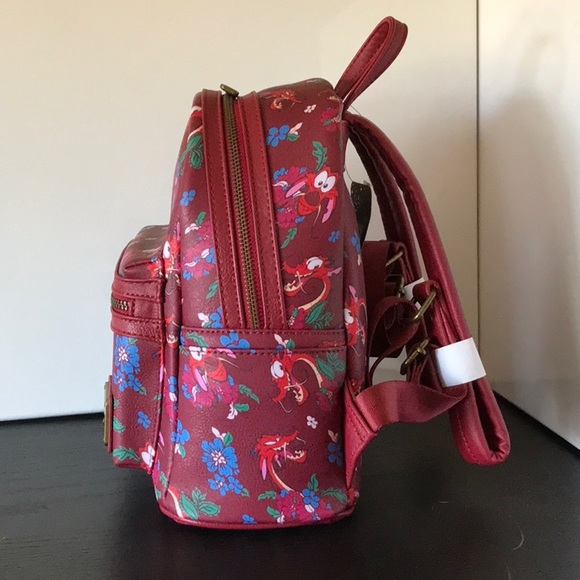 Disney Loungefly Mulan Red - Picture 4 of 6